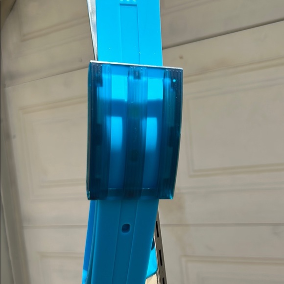 Adidas Sporty Blue and Silver Silicone Golf Belt - Picture 3 of 3